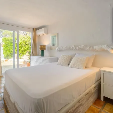 Cala Salada Sunset View Villa *